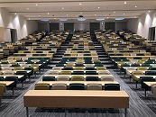 大学3号館　グリーンホール